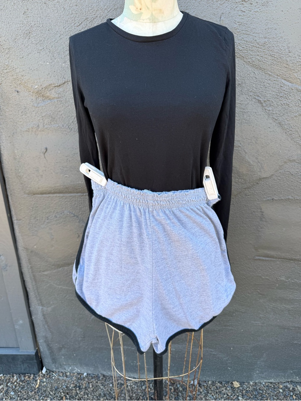 Russell Athletic Light Gray/Black Stripe Shorts Size L